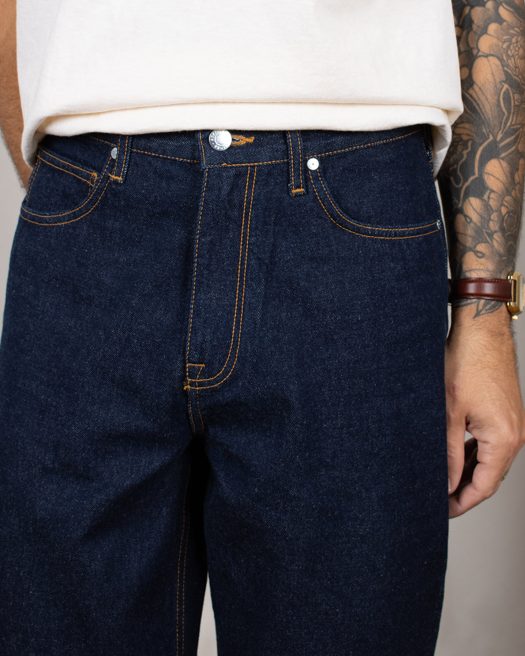 Jean DN.10 ample Un lavage