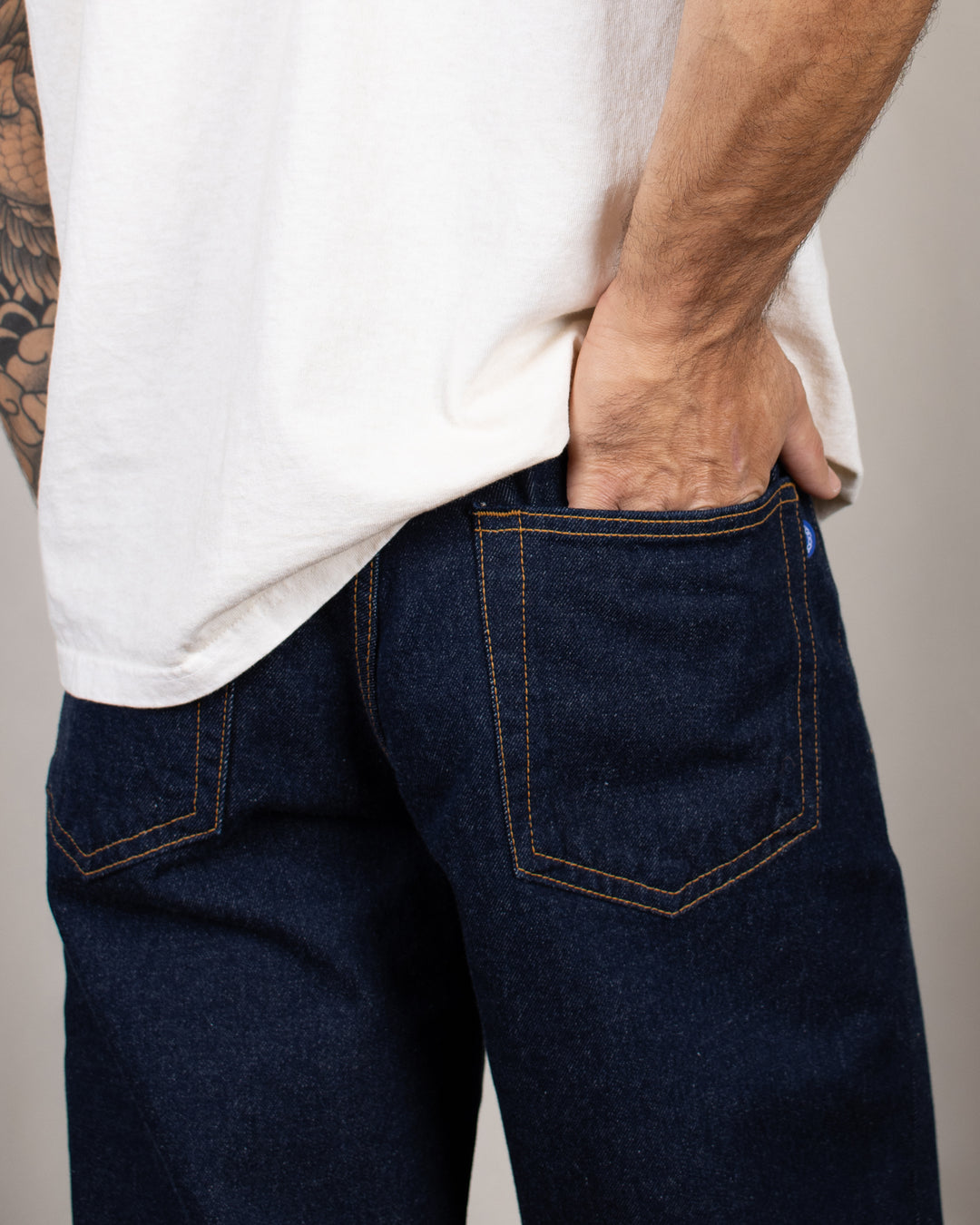 Jean DN.10 ample Un lavage