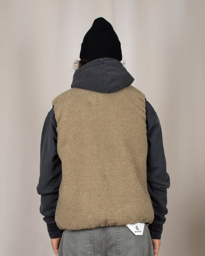 Mountain Boa Fleece High-Neck Vest Beige
