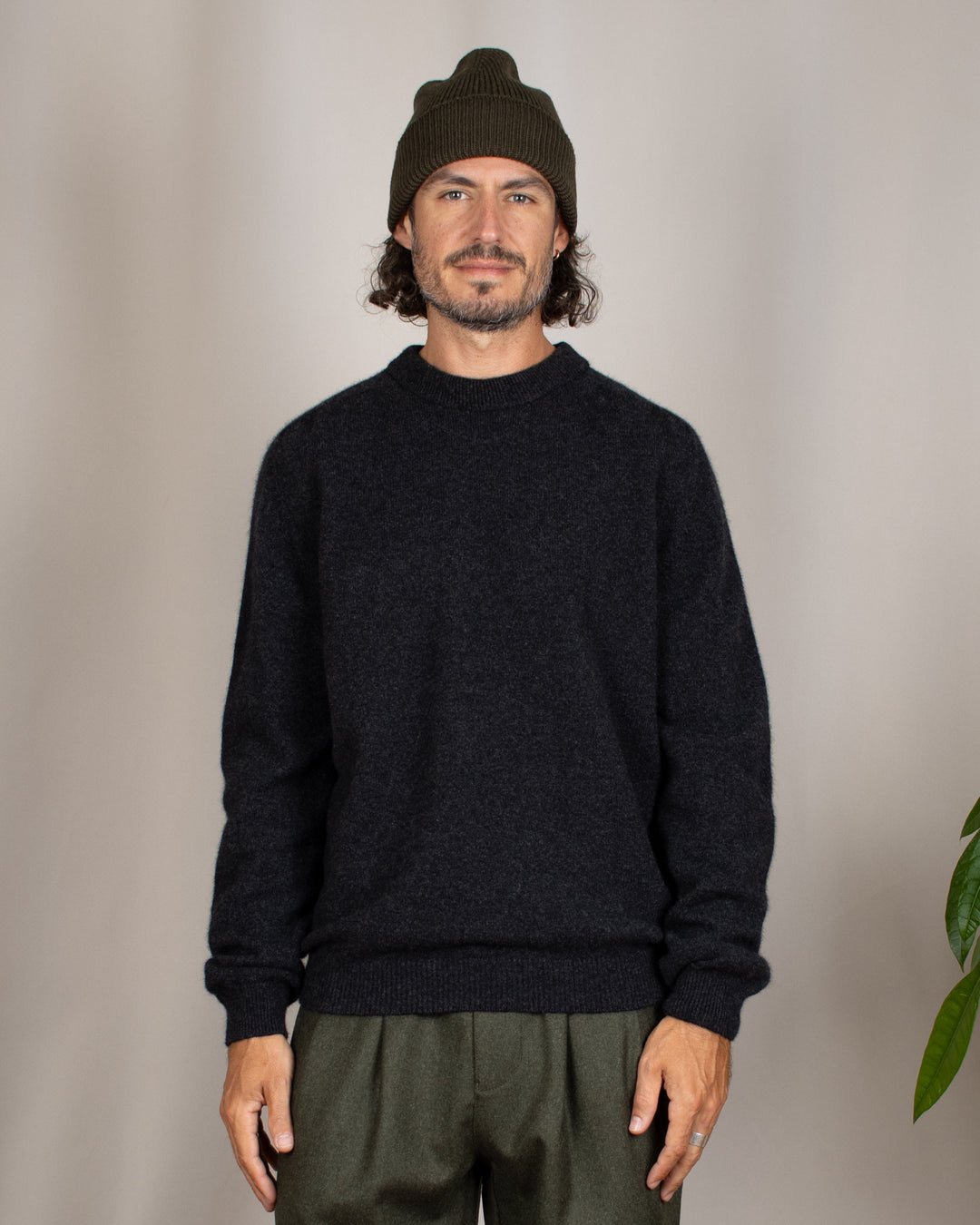 Armen Crew-Neck Jumper Charcoal