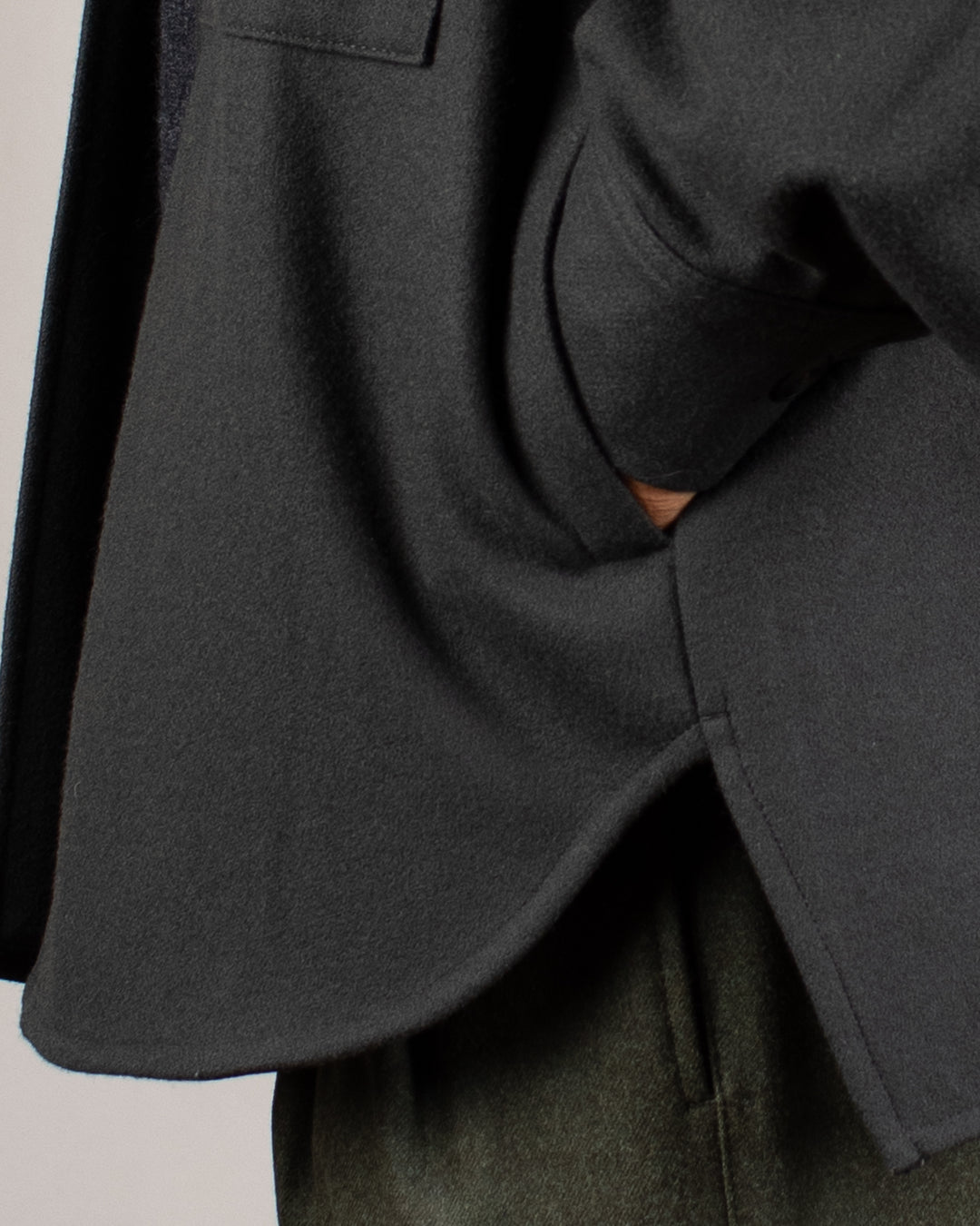 Woody Wool Overshirt Dark Green