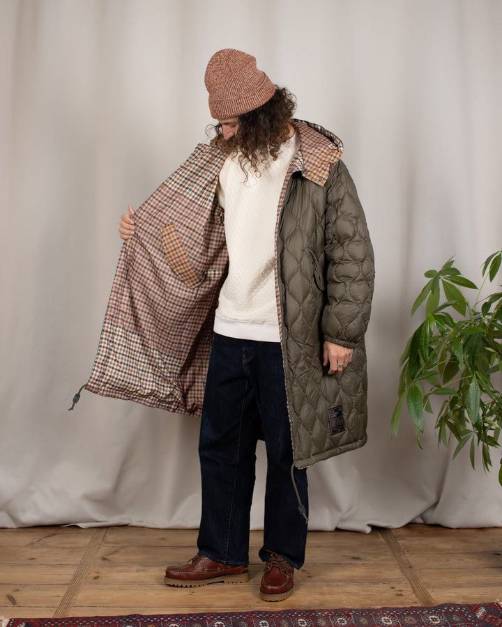 TAION x Universal Works Reversible Long Down Parka Dark Olive