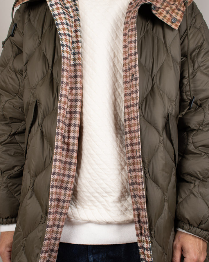 TAION x Universal Works Reversible Long Down Parka Dark Olive