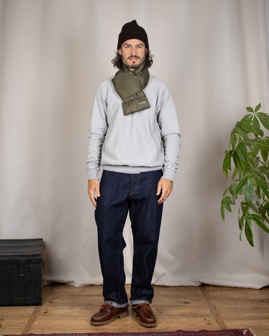 Basic Down Scarf D.Olive