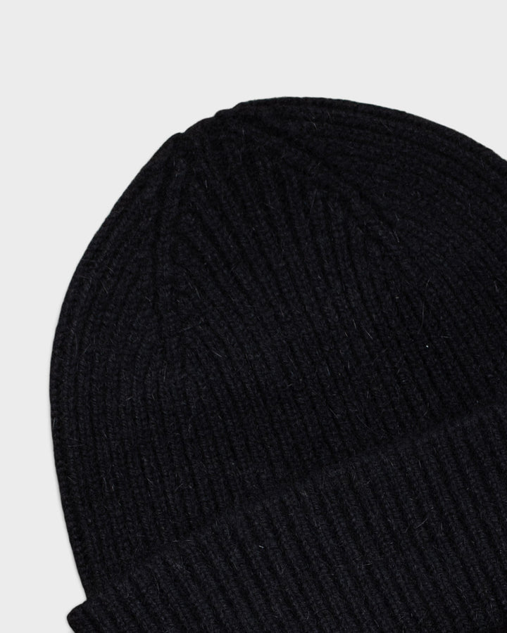 Bonnet Mackie Barra Hat Black, détail de la maille