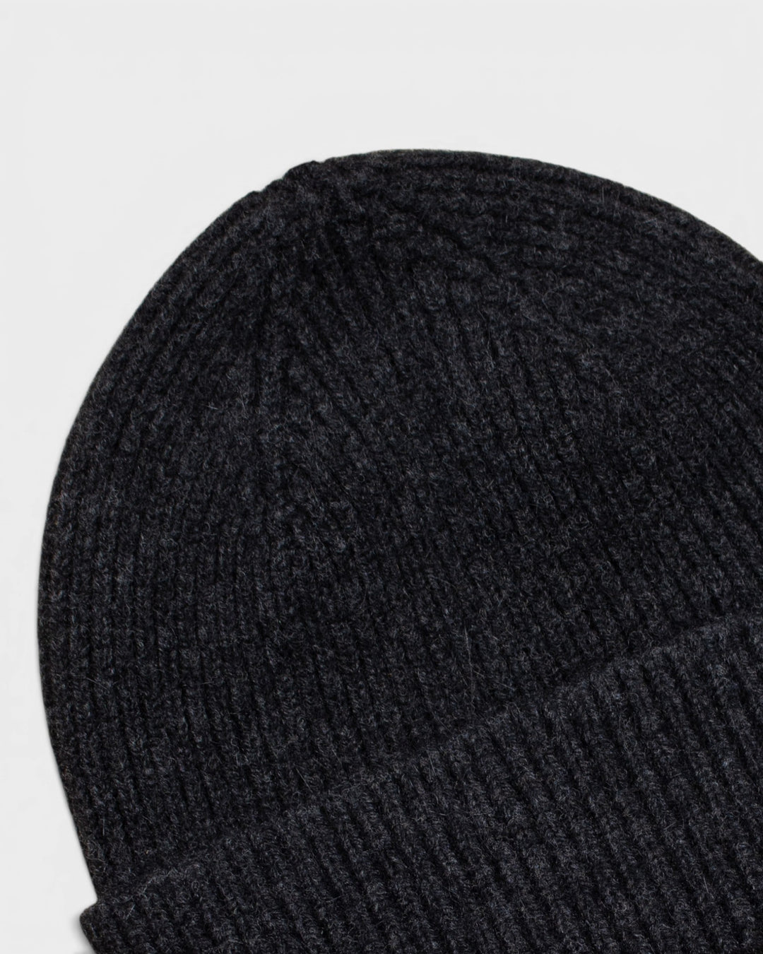 Bonnet Mackie Barra Hat Charcoal, détail de la maille