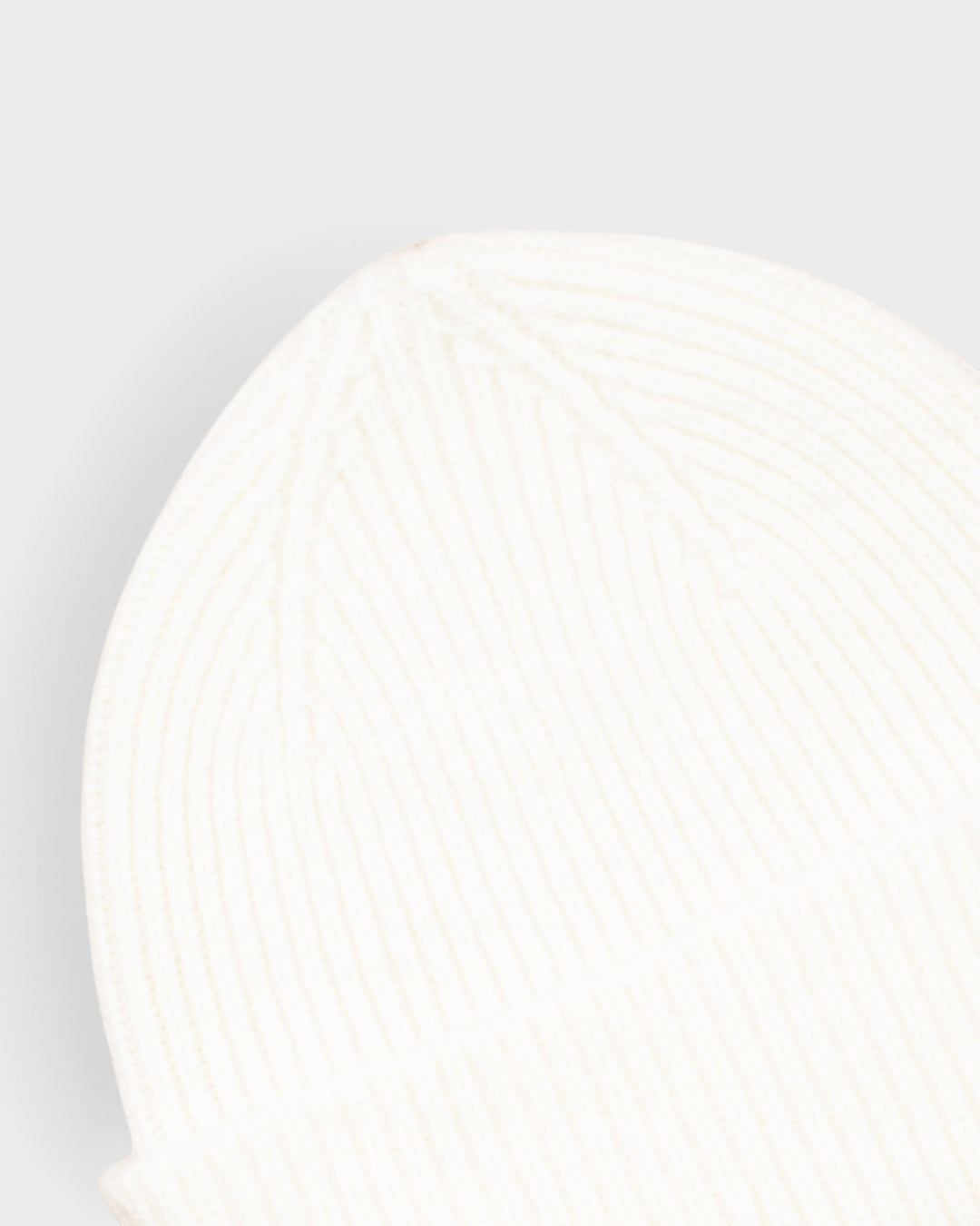 Bonnet Mackie Barra Hat Ecru, détail de la maille