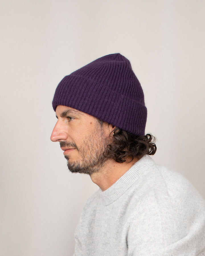 Bonnet Mackie Barra Hat Emperor, porté de côté