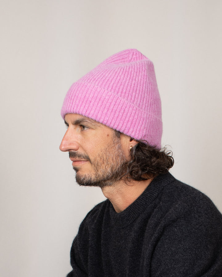 Bonnet Mackie Barra Hat Fondant, porté de côté
