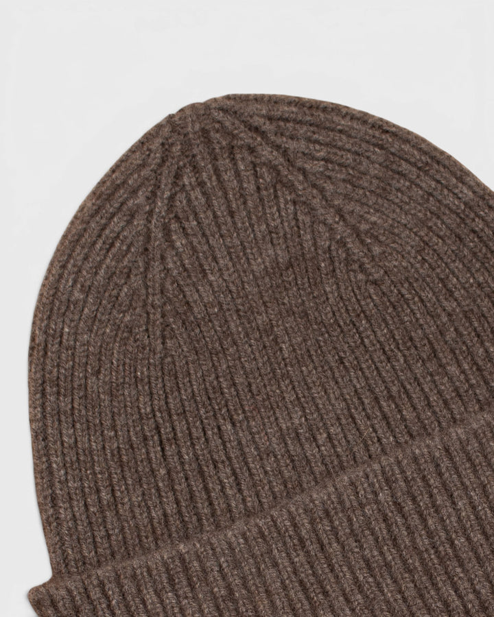 Bonnet Mackie Barra Hat Mocha, détail de la maille