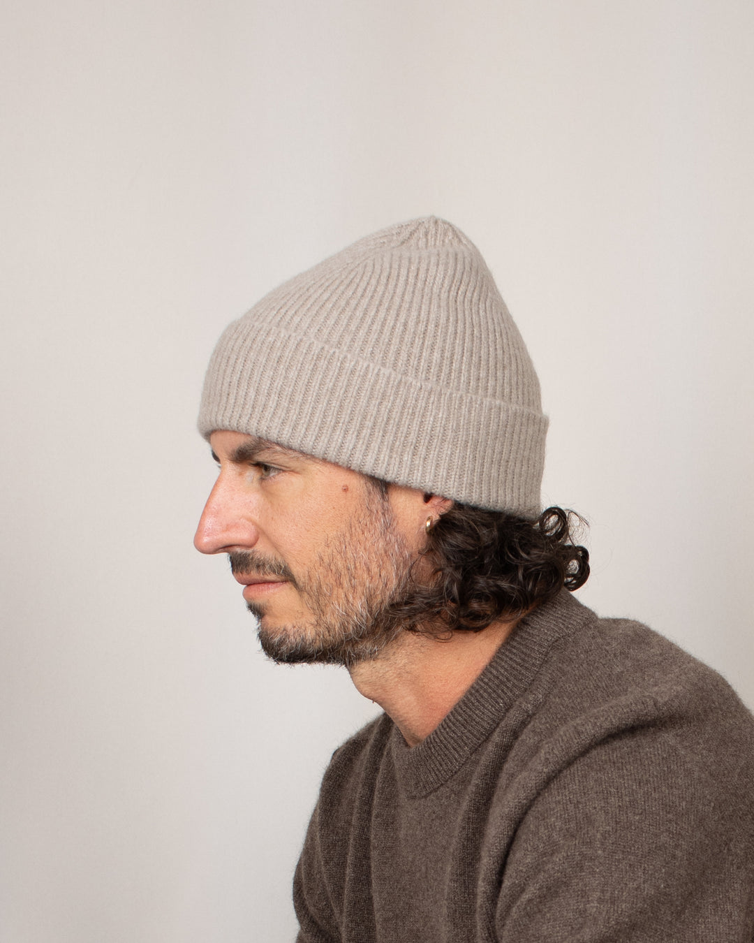 Bonnet Mackie Barra Hat Mushroom, porté de côté