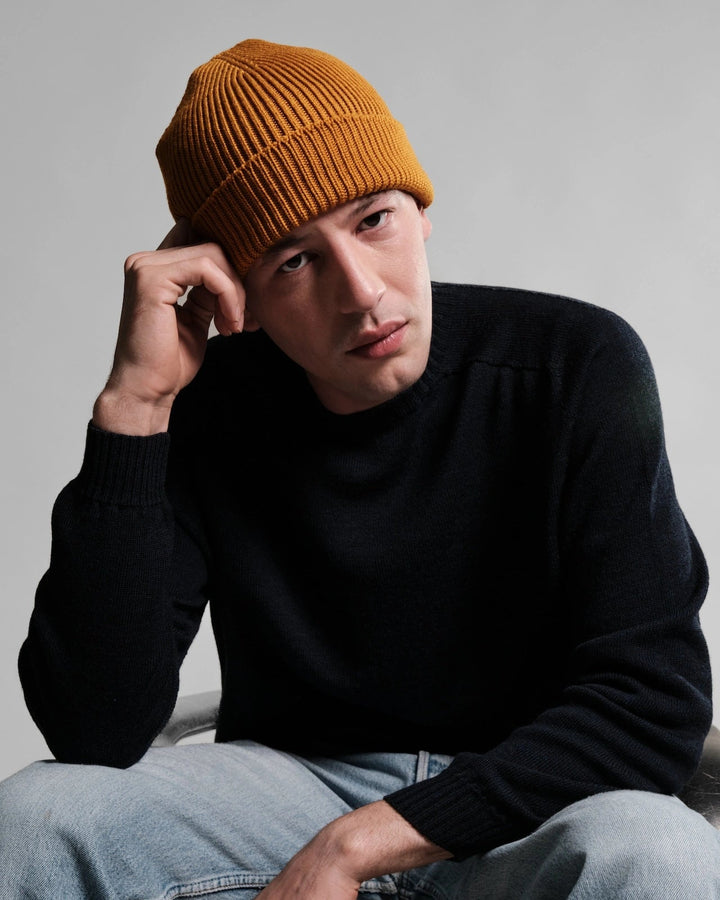 Bonnet Ara Ocre — vue portée 1