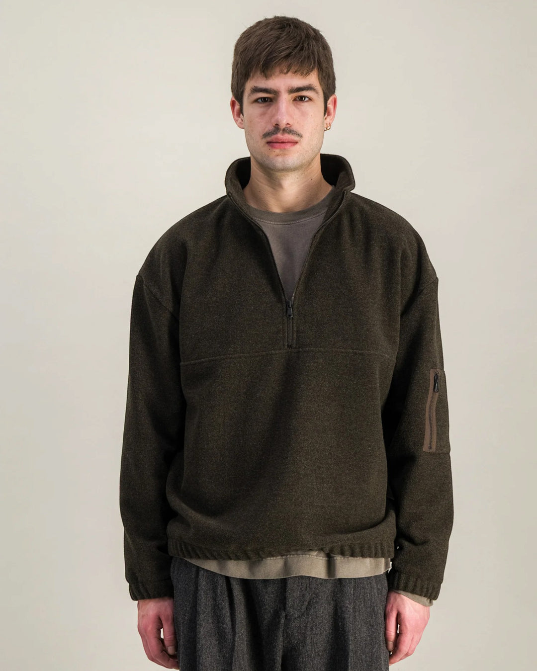 Atlas Wool Kaki Chiné Parages, vue portée de face