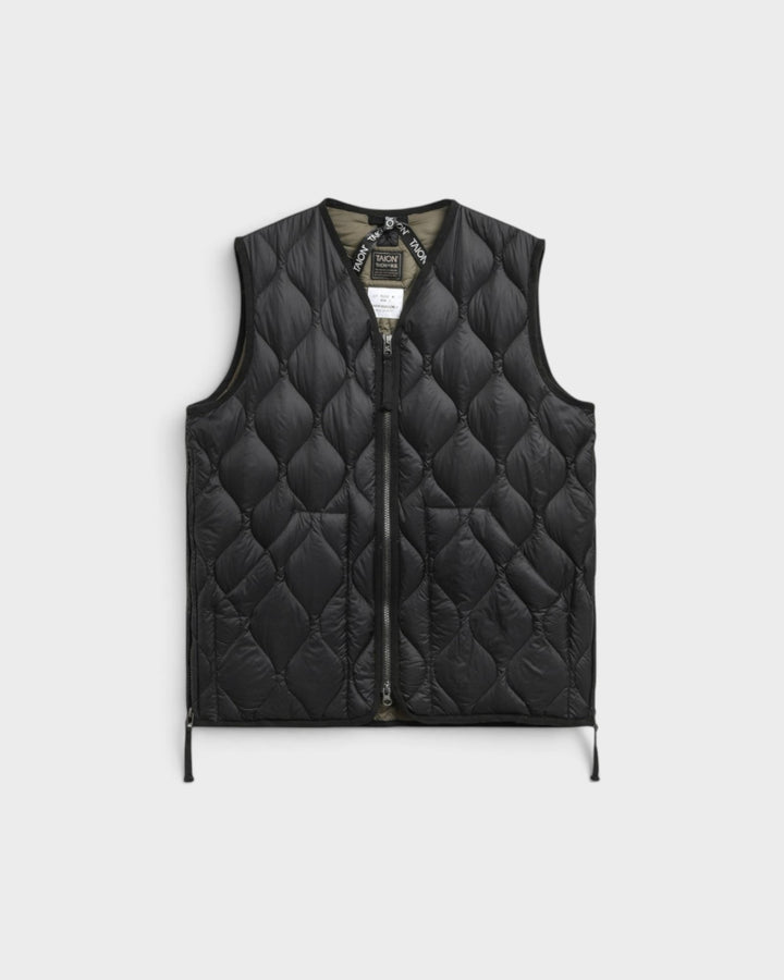 Military V Neck W-Zip Down Vest Black — vue de face à plat