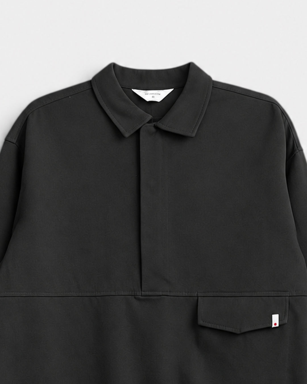 Wooden Ohio M/L Overshirt Nero Nettuno — détail du col et de la poche